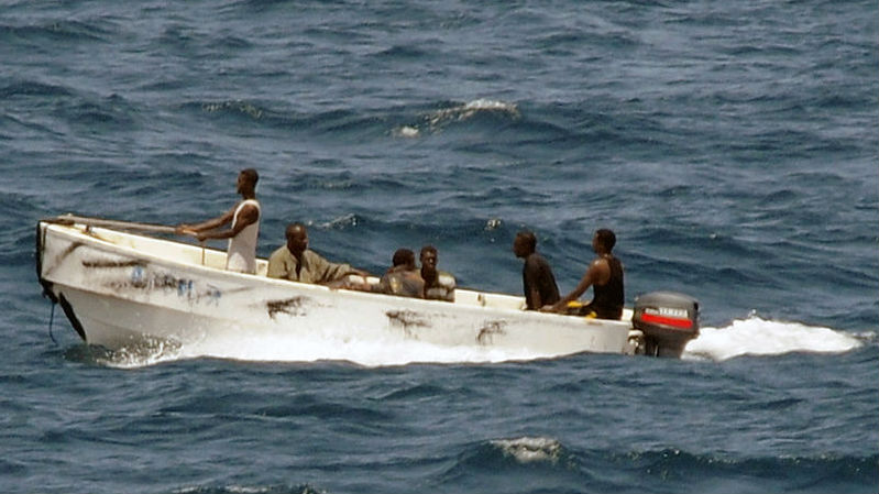 somali pirate shooting cruise